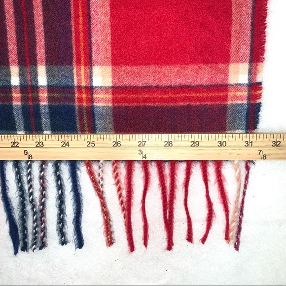 Hollister OS red, white & blue plaid soft Polyester/Viscose blend fringed scarf - Picture 14 of 16